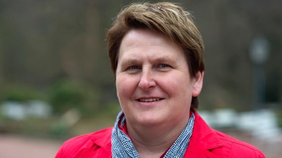 Johanne Modder, SPD-Fraktionsvorsitzende im Niedersächsischen Landtag. Johanne Modder, SPD-Fraktionsvorsitzende im Niedersächsischen Landtag. © picture alliance / dpa Foto: Swen Pförtner