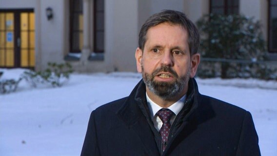 Olaf Lies (SPD) im Interview. © NDR 