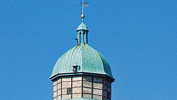 Der Turm der Kirche St. Jacobi in Göttingen. © Göttingen Tourismus 