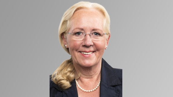 Die Landtagswahl-Kandidatin Anette Meyer zu Strohen (CDU) im Porträt. © CDU 
