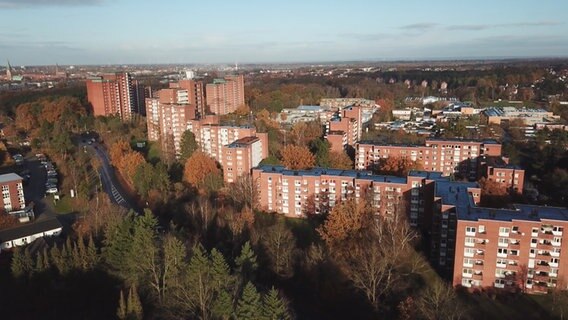 Ein Hochhausblock im Lüneburger Stadtteil Kaltenmoor im Besitz der Vonovia. © NDR Foto: Alexander Geyer
