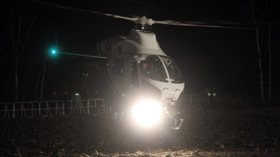 Polizeihubschrauber © dpa-Bildfunk Foto: Kay Nietfeld