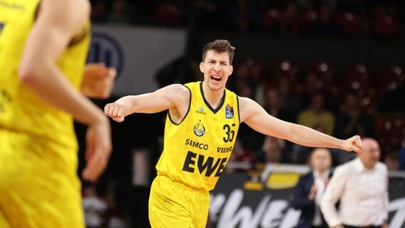 Alen Pjanic von den EWE Baskets Oldenburg. © picture alliance Foto: picture alliance/sampics|Stefan Matzke