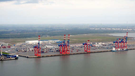 Luftbilder des Jade Weser Port. © picture alliance Foto: picture alliance / | -