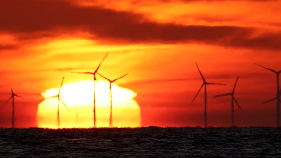 Die Sonne geht in Cuxhaven auf. © Nord-West-Media TV 