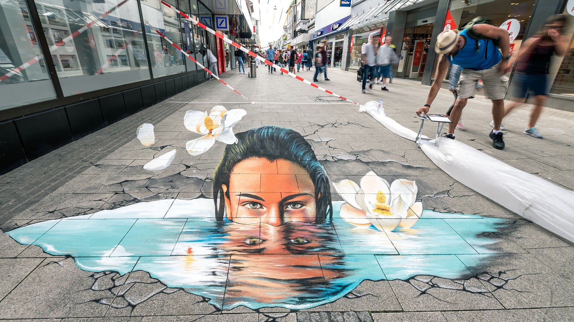Künstler aus aller Welt beim StreetArt Festival Wilhelmshaven | NDR.de -  Kultur - Kunst - Niedersachsen