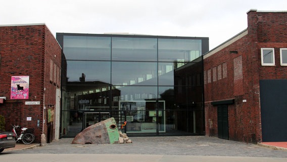 Der Seiteneingang des Museums "Windstärke 10" in Cuxhaven. © NDR Foto: Oliver Gressieker