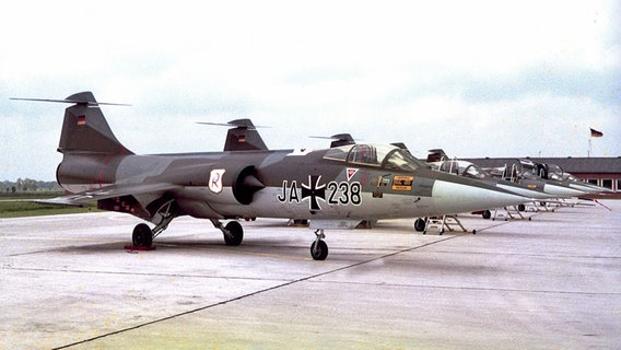 Mehere Kampfflugzeuge vom Typ Starfighter F-104. © Bundeswehr Foto: Bundeswehr