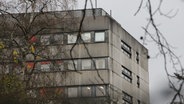 Das Ameos Klinikums in Osnabrück von außen. © NDR Foto: Josephine Lütke