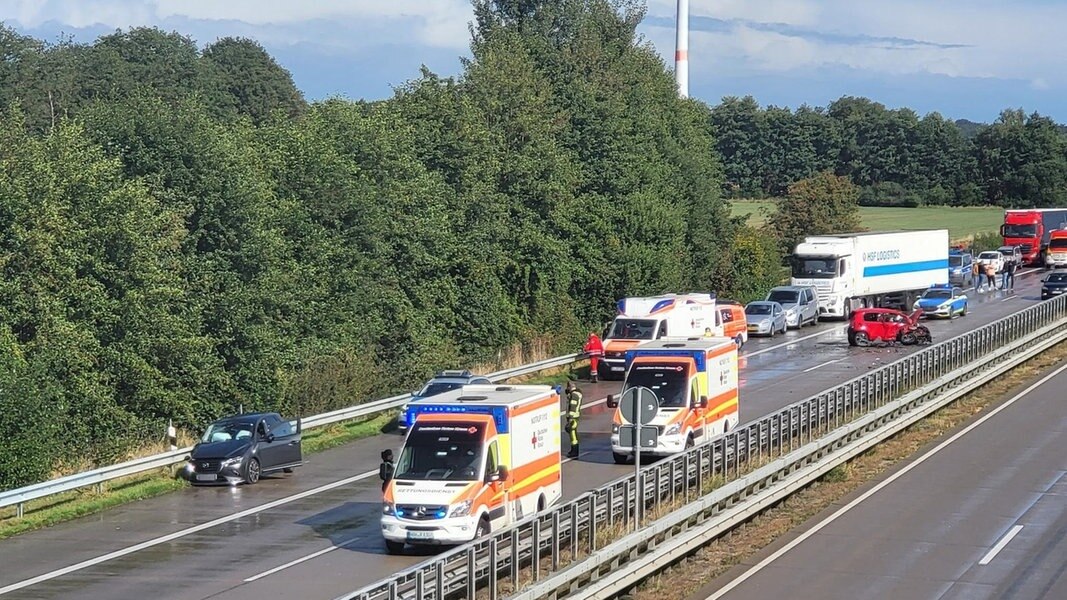 Verkeerde bestuurder veroorzaakt ongeval op A30 – meerdere gewonden |  NDR.de – Nieuws