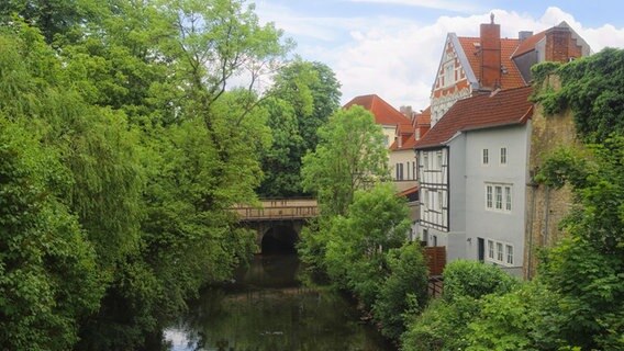 Der Fluss Hase am Rand der Altstadt von Osnabrück. (Themenbild) © picture alliance/zoonar Foto: Sven H