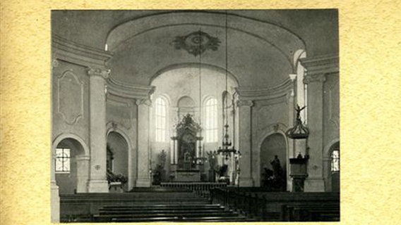 Innenansicht der Antoniuskirche in der ehemaligen Ortschaft Wahn. © www.wahn-use-olde-heimat.de 