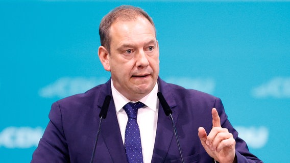Henning Otte, Mitgliederbeauftragter der CDU, spricht beim CDU-Bundesparteitag. © picture alliance/dpa | Carsten Koall Foto: Carsten Koall