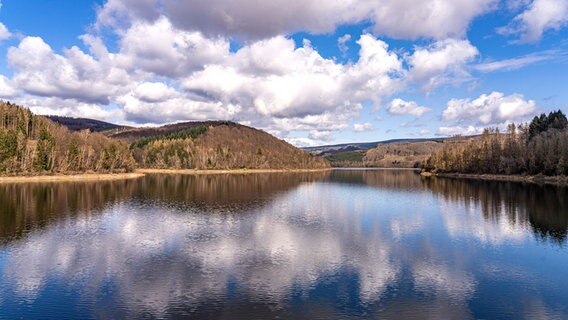 Die Sösetalsperre in Osterode am Harz. © picture alliance / Peter Schickert Foto: Peter Schickert