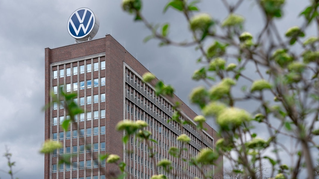 Z powodu braku części: Rozpoczynają się na krótki okres prace w Volkswagenie w Wolfsburgu |  NDR.de – Aktualności – Dolna Saksonia