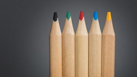 Buntstifte © Fotolia.com Foto: Gundolf Renze