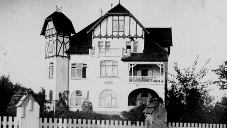 Die Villa Rickmer in der Parkallee 2 in Ahrensburg um 1915. © Stadtarchiv Ahrensburg