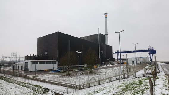 Aussenansicht des Kernkraftwerks Brunsbüttel. © picture alliance Foto: picture alliance