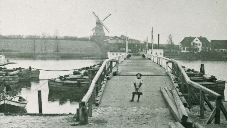 Historisches Bild des Fähranlegers in Arnis. © Stadtarchiv Kappeln