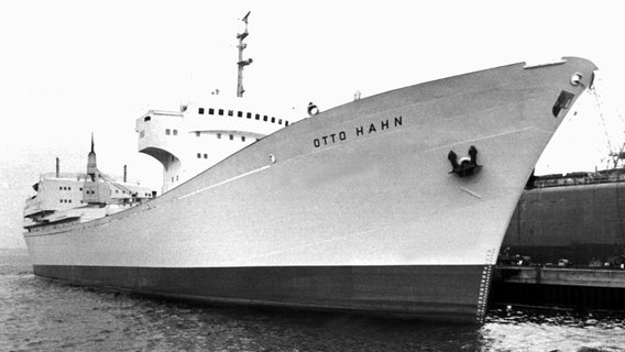 Archivbild des Atomversuchsschiffs Otto Hahn © picture-alliance / dpa Foto: Kruse