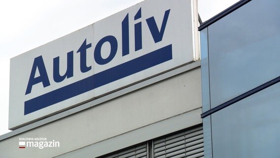 Das Unternehmenslogo der Firma Autoliv Elmshorn. © NDR 