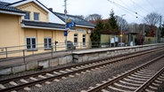 Der Bahnhof Brokstedt. © picture alliance / dpa Foto: Daniel Bockwoldt