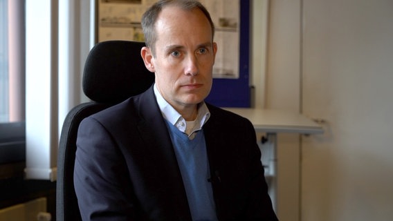 Landrat des Kreises Herzogtum-Lauenburg, Christoph Mager. © NDR Foto: Hauke Bülow