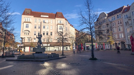 Der Vinetaplatz in Kiel-Gaarden. Der Vinetaplatz in Kiel-Gaarden. © NDR Foto: Julia Jänisch