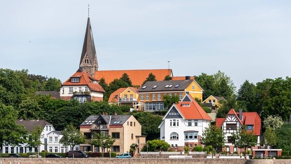 Der Blick vom Wasser aus auf Eckernförde. © Imago Images Foto: Guenter Nowack