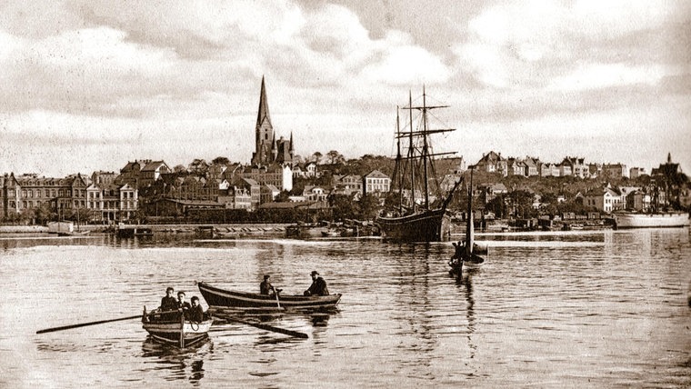 Eine historische Aufnahme vom Hafen in Flensburg. © Stadtarchiv Flensburg