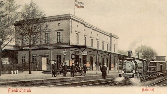 Eine alte Postkarte zeigt den Bahnhof Friedrichsruh (Ausschnitt) © Otto-von-Bismarck-Stiftung 