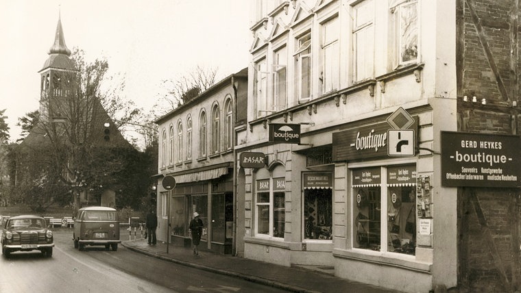 Die kleine Kirche in Plön früher. © Sammlung Familie Wiederich Foto: Sammlung Familie Wiederich