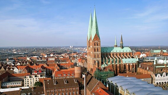 Blick auf die Lübecker Marienkirche. © NDR Foto: Thorsten Phillips