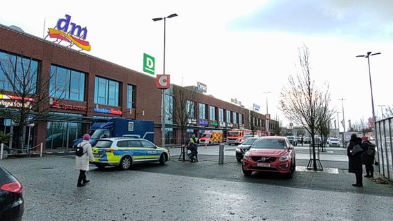 Der Parkplatz des Einkaufszentrum "Citti-Park" in Flensburg. © NDR Foto: Peer-Axel Kroeske