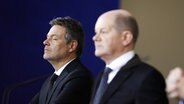 Robert Habeck (Grüne), Bundesminister für Wirtschaft und Klimaschutz und Bundeskanzler, Olaf Scholz (SPD © picture alliance / photothek | Florian Gaertner 