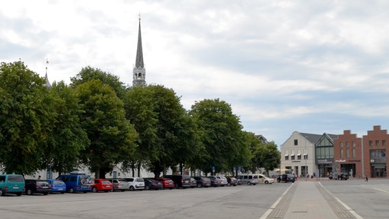 Ein Foto vom Marktplatz in Heide. © NDR Foto: Katharina Kücke