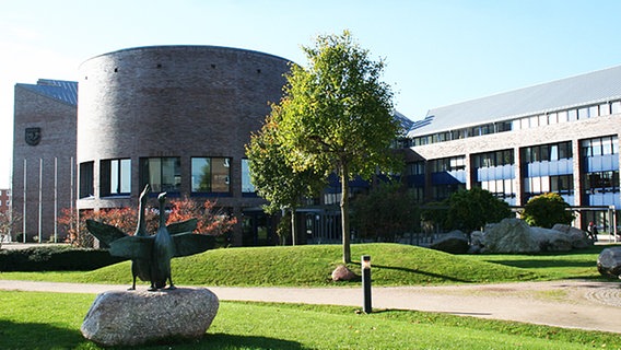 Rathaus Henstedt-Ulzburg © Stadt Henstedt-Ulzburg Foto: Heike Benkmann