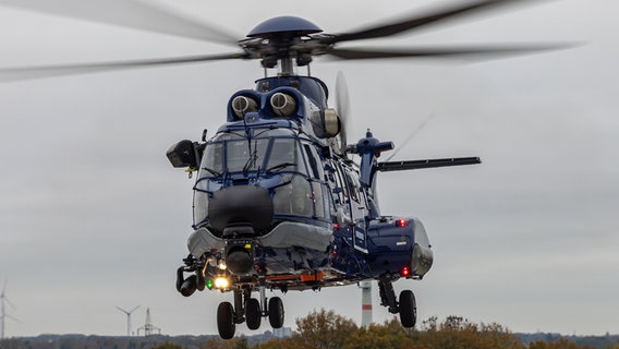 Ein Hubschrauber der Bundespolizei vom Typ „Super Puma“ © Havariekommando 