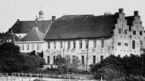 Der Buchwaldsche Hof in Kiel 1864, auf dem 1814 der Kieler Frieden geschlossen wurde. © picture alliance / dpa / Schleswig-Holsteinische Landesbibliothek 