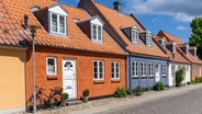 Bunte Häuser in Koge, Dänemark. © picture alliance / Zoonar Foto: Nando Lardi