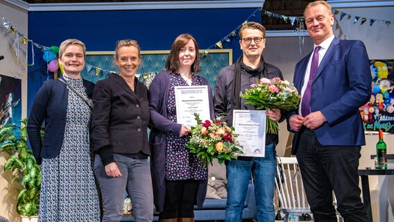 Die PreisträgerInnen des Konrad-Hansen-Preises 2023. © Niederdeutscher Bühnenbund Foto: Michael Ermel