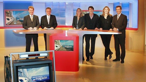 Das Team des Schleswig Holstein Magazins im Studio © NDR Foto: NDR