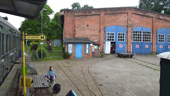 Blick auf das Gelände des Eisenbahnmuseums Lokschuppen Aumühle. © Anne Passow Foto: Anne Passow