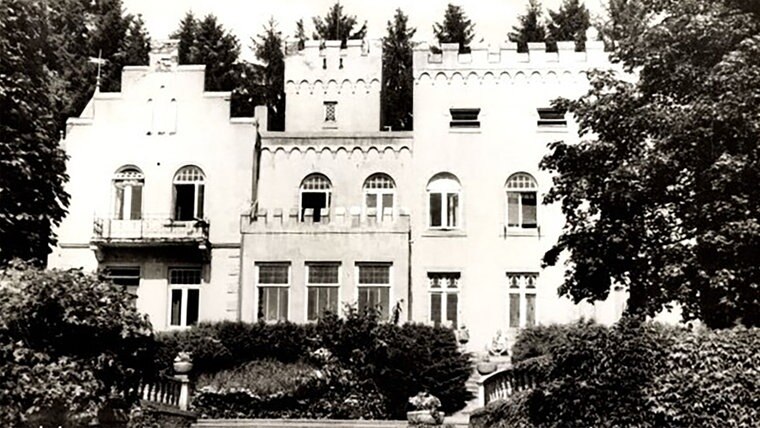 Schloss Eggersdorf in Malente früher. © Hans-Joachim Bartels, Chronik von Malente-Gremsmühlen