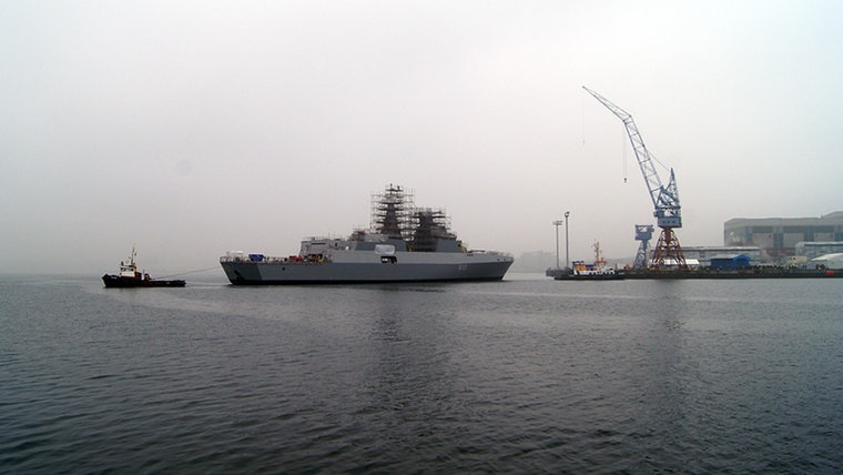 القوات البحرية الجزائرية  Marineschiff116_v-vierspaltig