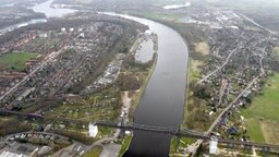 Der Nord-Ostsee-Kanal aus der Vogelperspektive © picture alliance / dpa Foto: Carsten Rehder