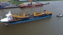 Das Museumsschiff "Peking" wird vom Transportschiff ""Combi Dock III" nach Brunsbüttel gebracht. © NDR Fotograf: Karsten Schröder