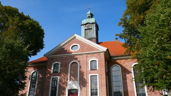 Die St. Petri-Kirche in Ratzeburg. © Picture Alliance Foto: Markus Hoetzel