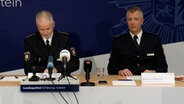 Eine Pressekonferenz der Polizei. © NDR 