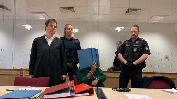 Angeklagter wegen Doppelmordes in Elmshorn bei Prozess im Landesgericht Itzehoe © NDR Foto: Corinna Below